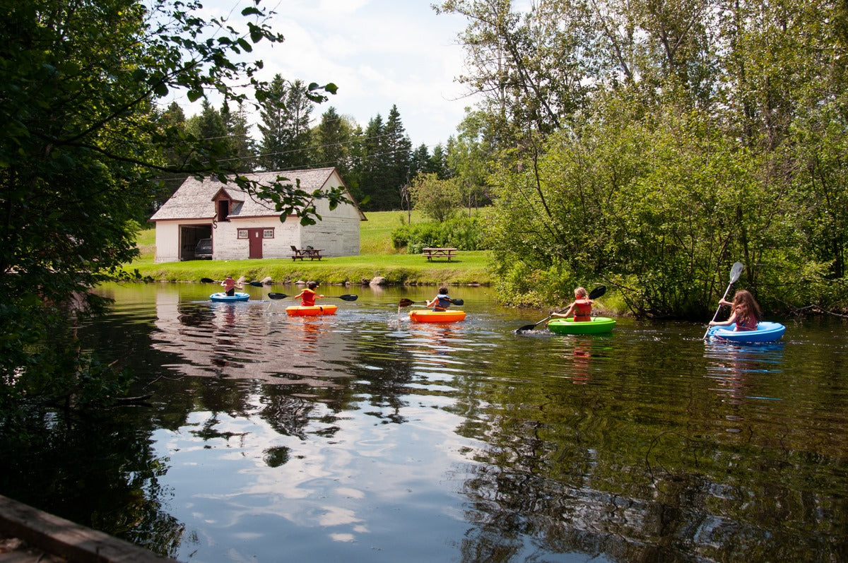 Corcl Boat